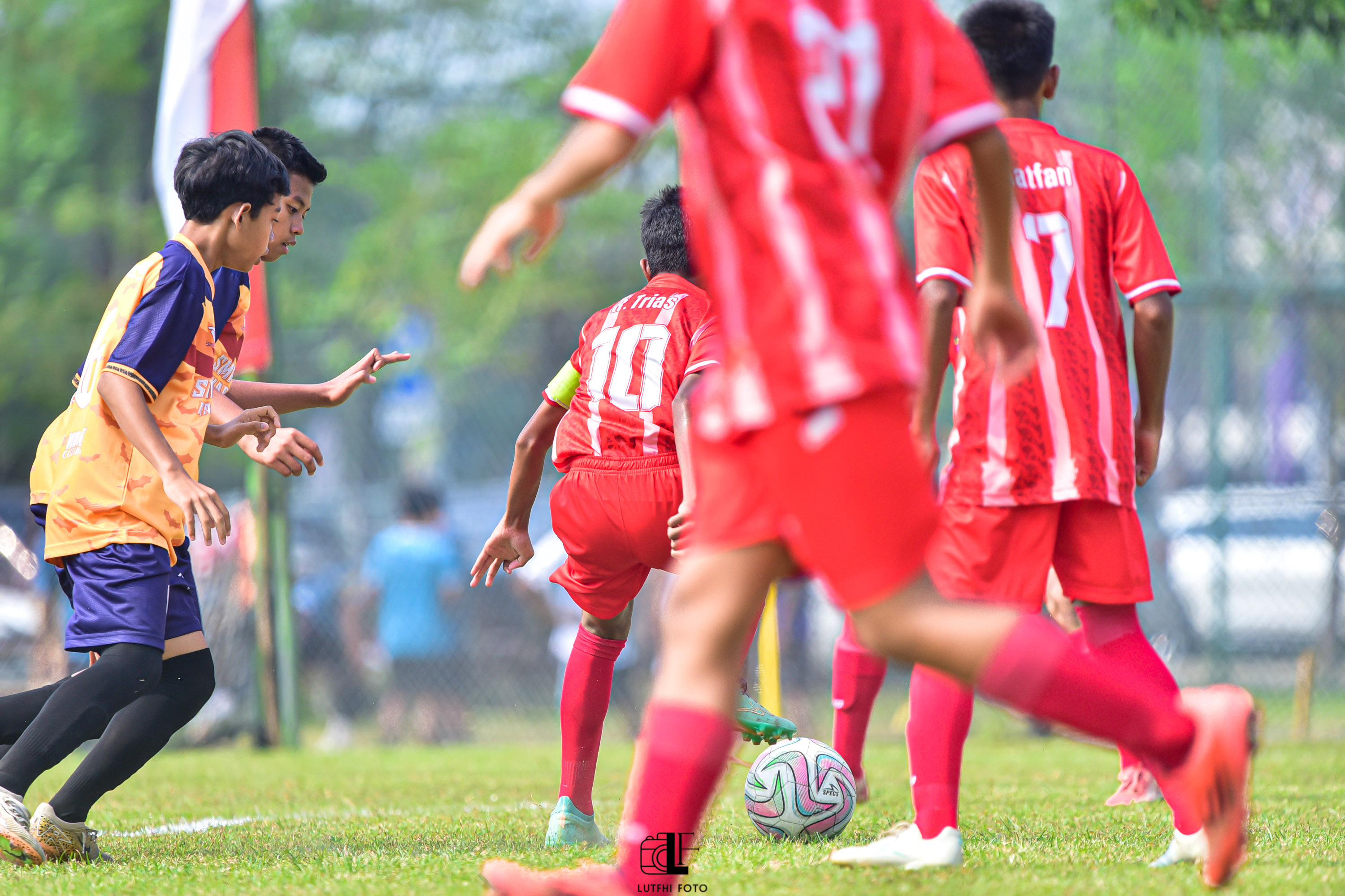 Siswa SMPN 1 Pasarkemis Turut Harumkan Kecamatan dalam Kejuaraan Sepak Bola Sekabupaten